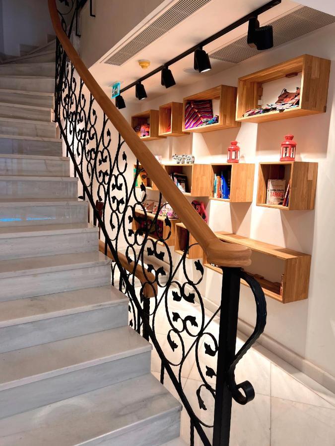 Uk Hotel Istanbul Ngoại thất bức ảnh